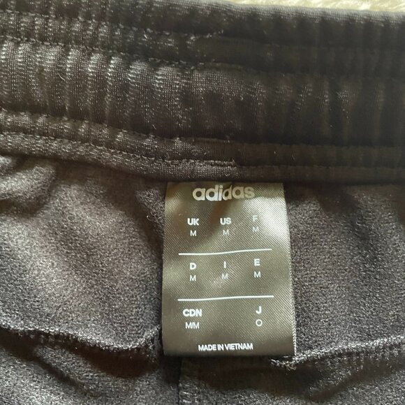 Women’s Adidas black tapered track pants, size medium - Picture 5 of 6